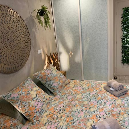 Le Paon Bleu Annecy Poisy Bed & Breakfast Dış mekan fotoğraf