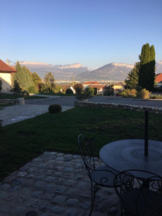 Le Paon Bleu Annecy Poisy Bed & Breakfast Dış mekan fotoğraf