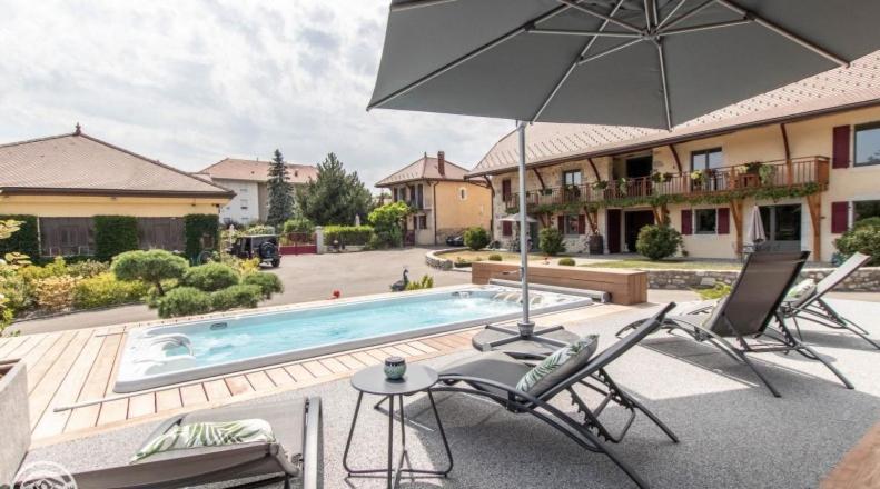 Le Paon Bleu Annecy Poisy Bed & Breakfast Dış mekan fotoğraf
