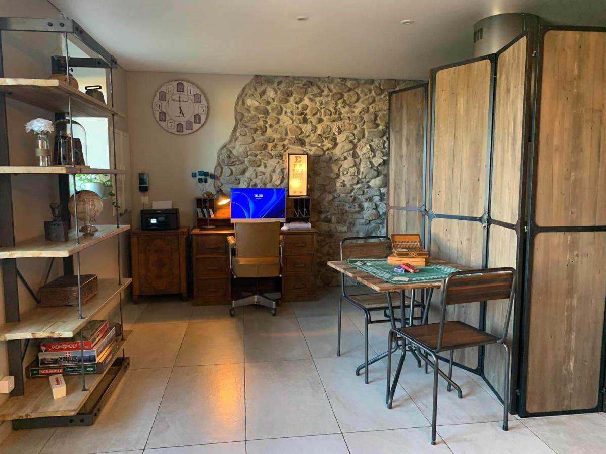 Le Paon Bleu Annecy Poisy Bed & Breakfast Dış mekan fotoğraf