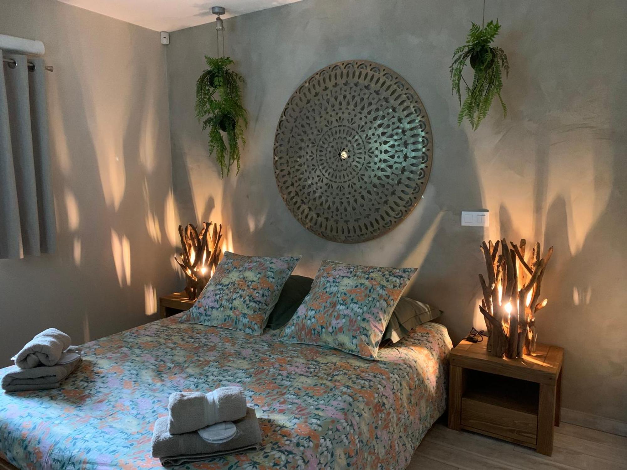 Le Paon Bleu Annecy Poisy Bed & Breakfast Dış mekan fotoğraf